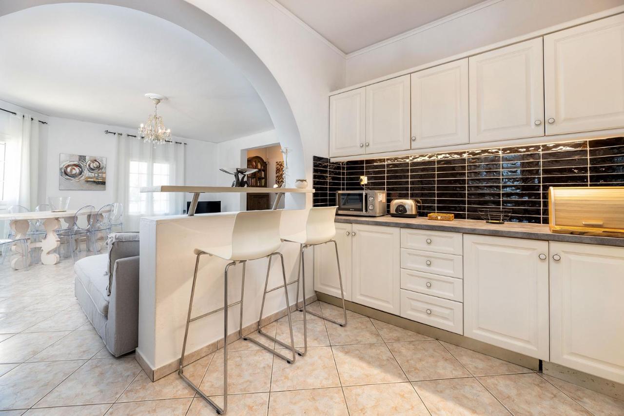 Daphne'S Lux Villa Paraspori  Ngoại thất bức ảnh